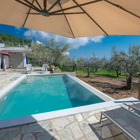 Marouda Ferienhaus Glossa