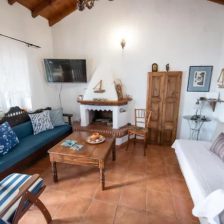 Marouda Holiday home Glossa