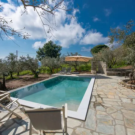 Holiday home Marouda Glossa