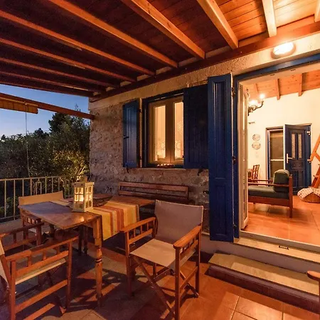 Semesterbostad Marouda *