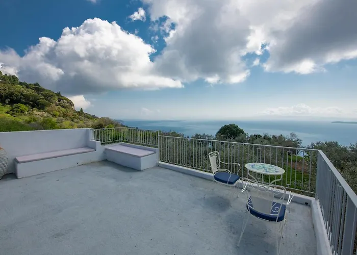 Marouda Case de vacanță Glossa