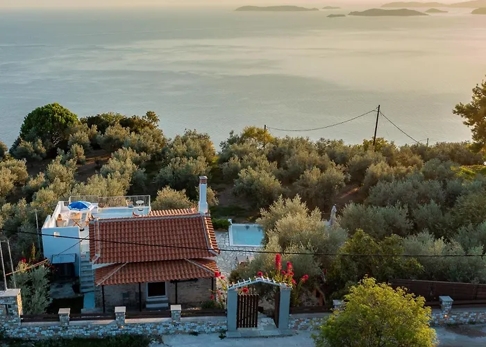 Marouda Case de vacanță Glossa