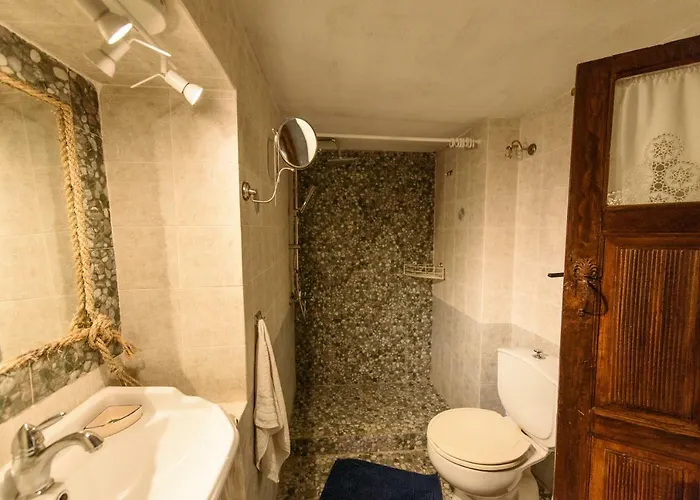 Marouda Case de vacanță Glossa